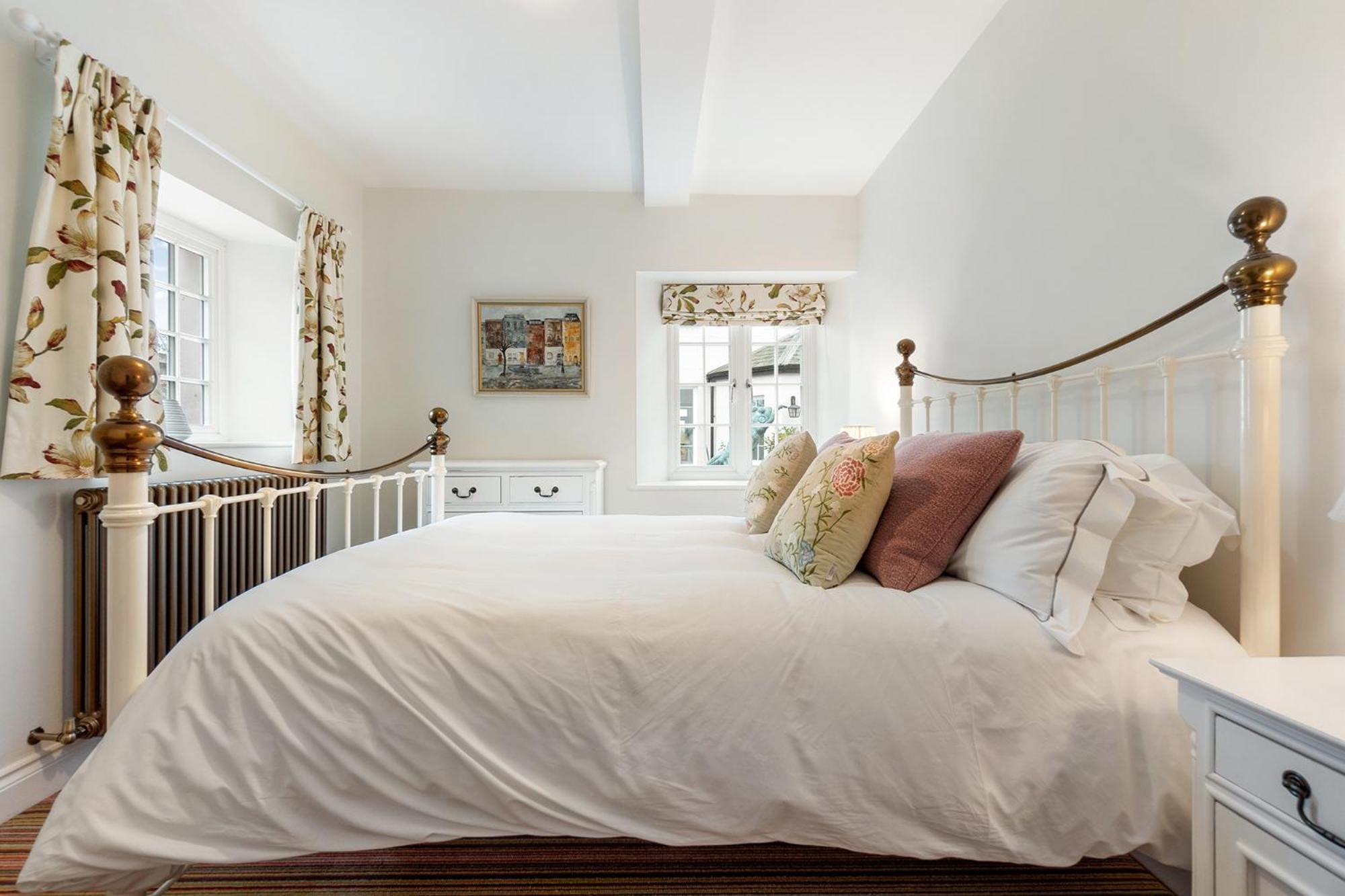 The Coachhouse, , Sleeps 4 Holiday home *