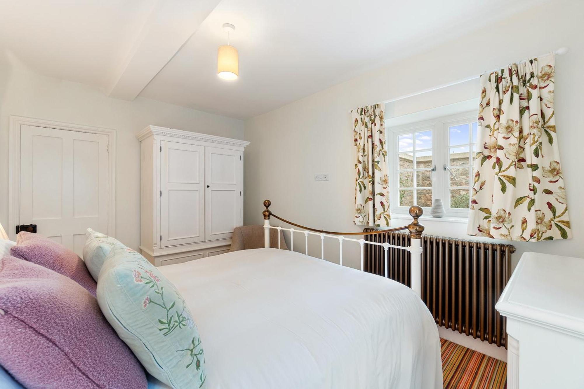 The Coachhouse, , Sleeps 4 *