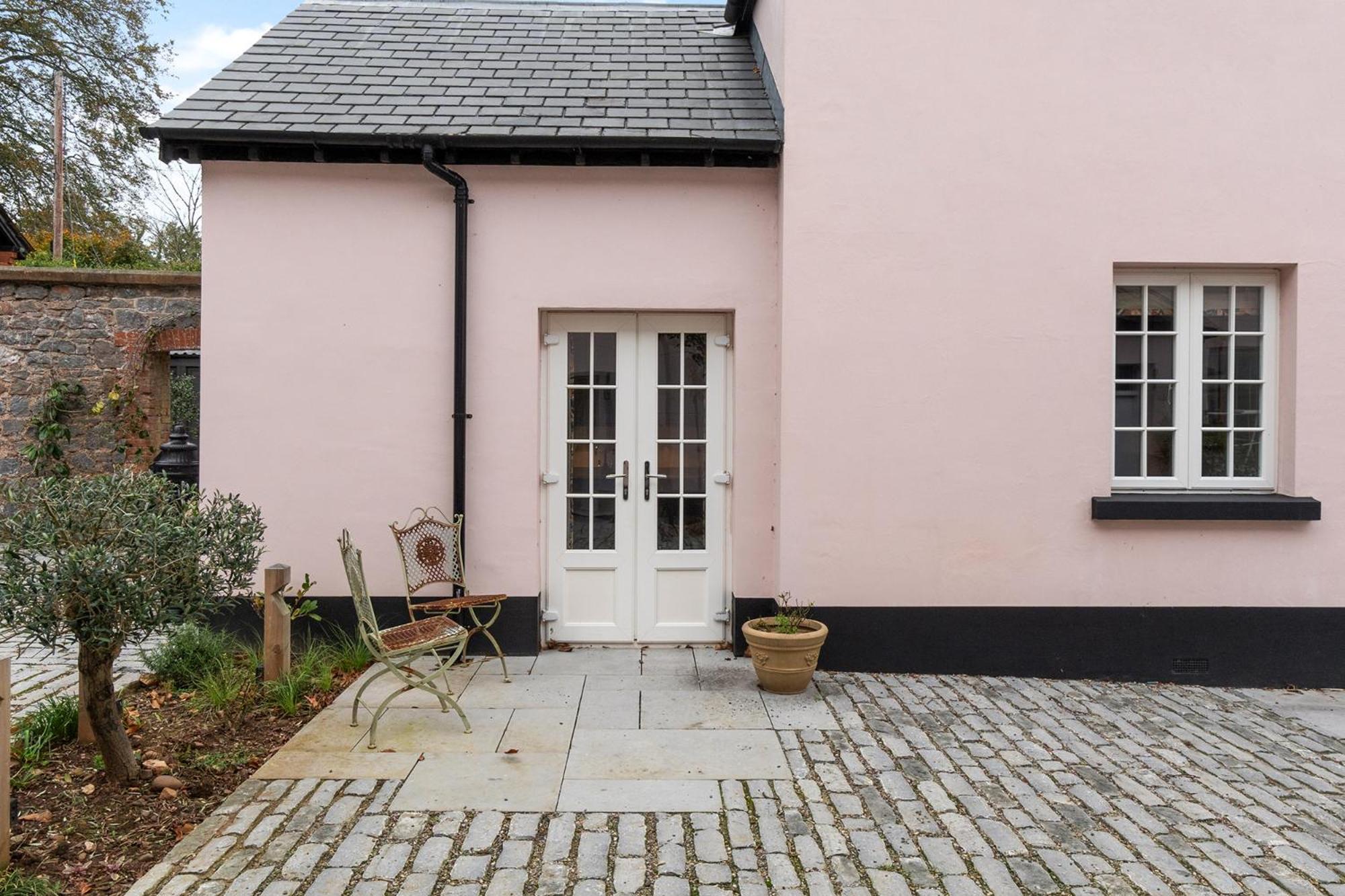The Coachhouse, , Sleeps 4