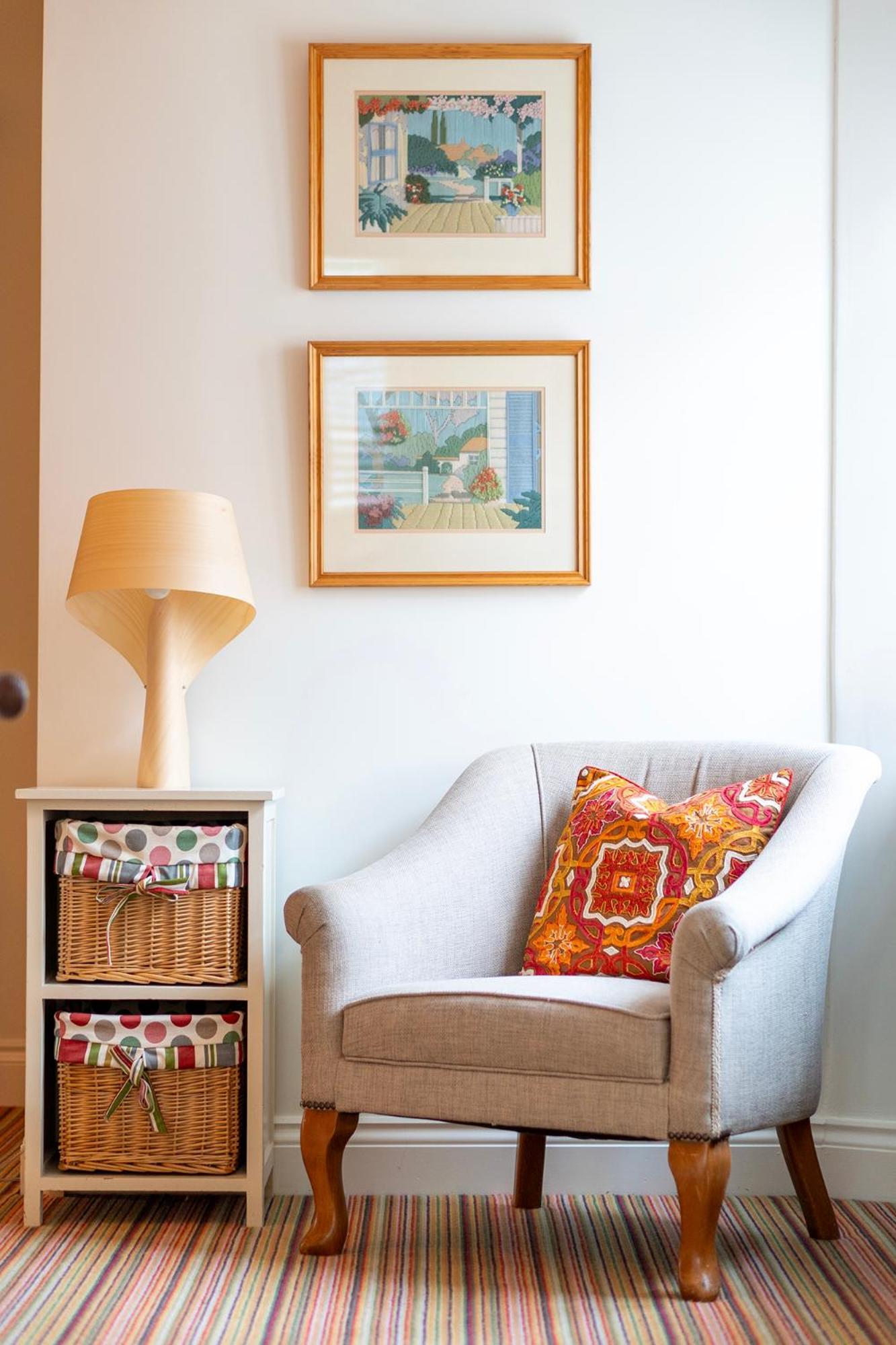 The Coachhouse, , Sleeps 4 *